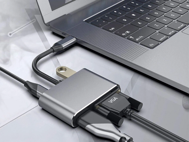 Adapter USB-C HDMI 4K VGA Hub s Power Delivery