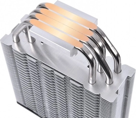 Četiri bakrene heatpipe cijevi od 6 mm s izravnim kontaktom