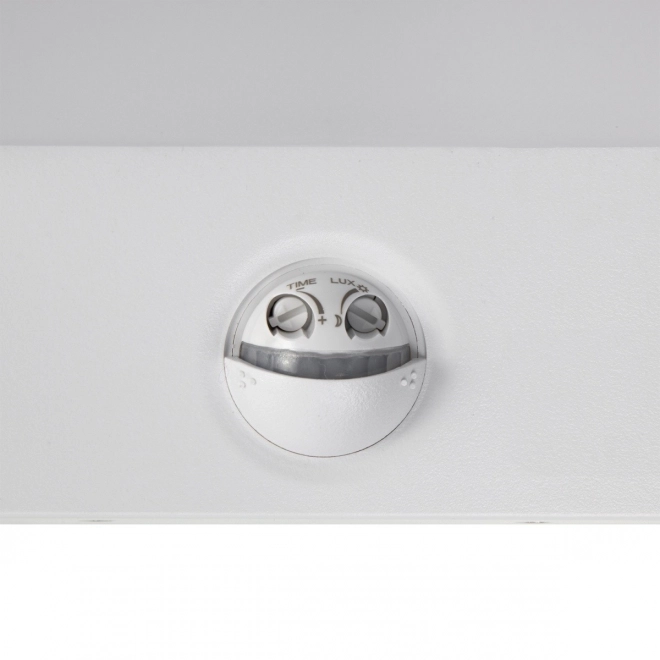 LED lampa sa senzorom za sumrak i pokret