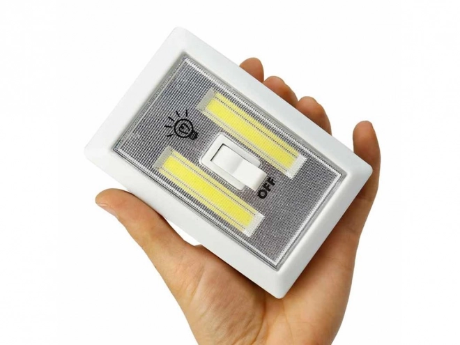 Bežična LED lampa s magnetskim prekidačem