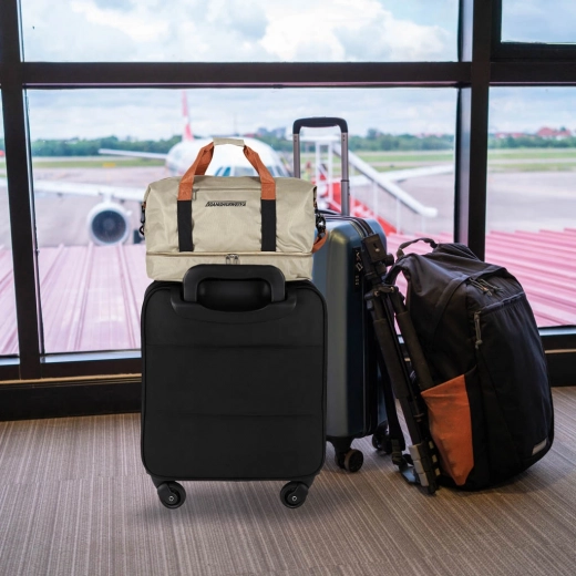 Putujte pametno s trakom za navlačenje na ručku kofera