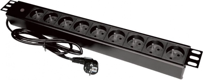 19" rack napajajuća letva s 9 utičnica CEE 7/5 i utikačem CEE 7/7