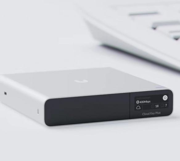 Integrirani 1 TB SSD za sigurno pohranjivanje