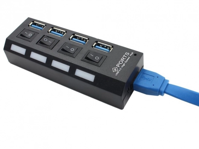USB hub s 4 USB 3.0 porta