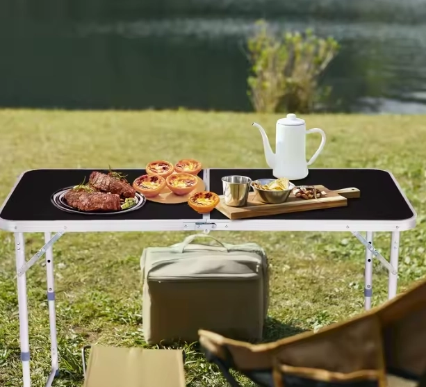Sklopivi kamping stol s podesivom visinom 120x60 cm crni
