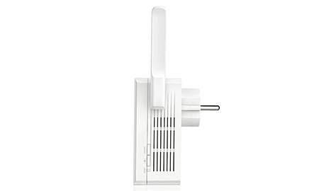 WiFi Extender TP-Link 300Mbps s prolaznom utičnicom