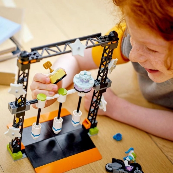 LEGO® City Čekićanska akrobatska izazovna