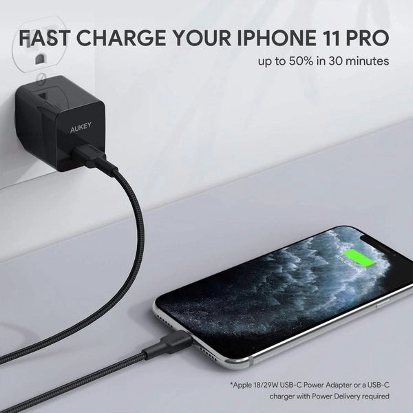 Crni najlonski kabel Lightning-USB C 2m