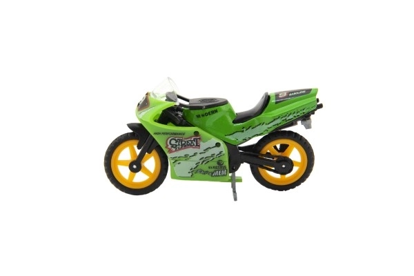Trkaći motor metal/plastika 8cm slobodni hod mix vrsta na kartici