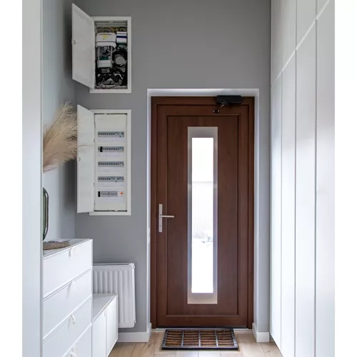 Zatvarač vrata crni 40-60 kg Malatec 23598a