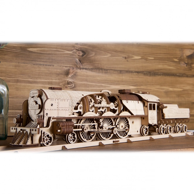Ugears 3D puzzle - Lokomotiva V-express s vagonom 538 komada