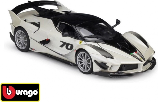 Bburago Ferrari FXX-K EVO br.70 crno-bijeli model 1:18