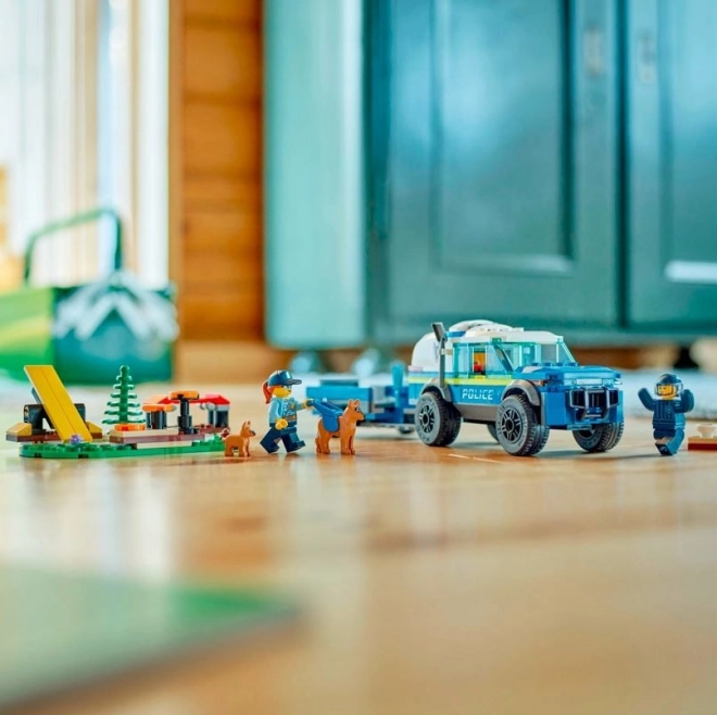 LEGO® City 60369 Mobilno vježbalište policijskih pasa