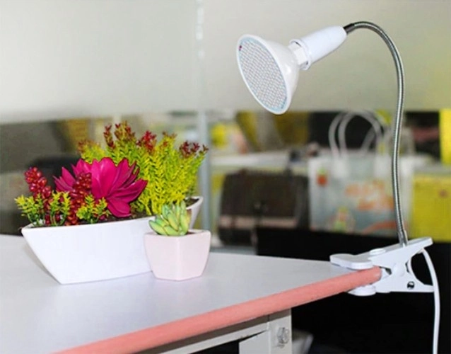 LED lampa za rast biljaka 200 LED E27