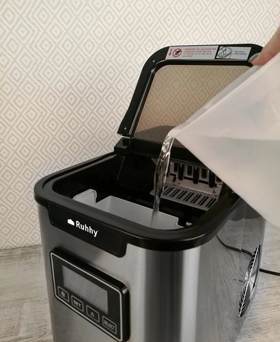 Proizvođač leda Malatec K5536 srebrna/siva 120W
