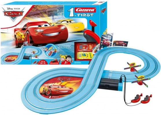 autostaza carrera first cars friends race 2,4 m