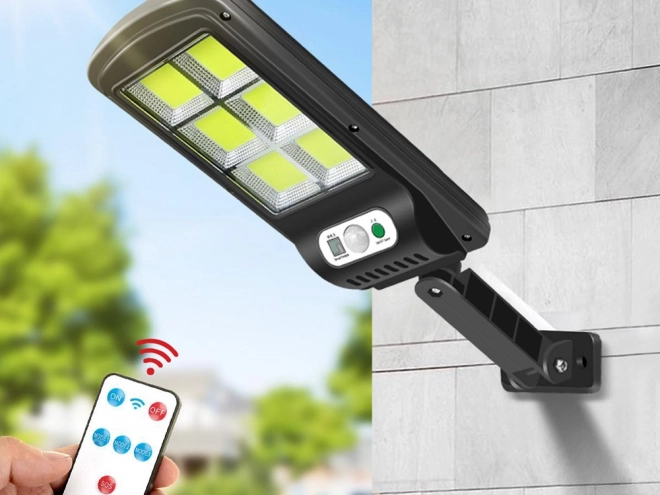 Solarnu lampu s senzorom pokreta i promjenom svjetla