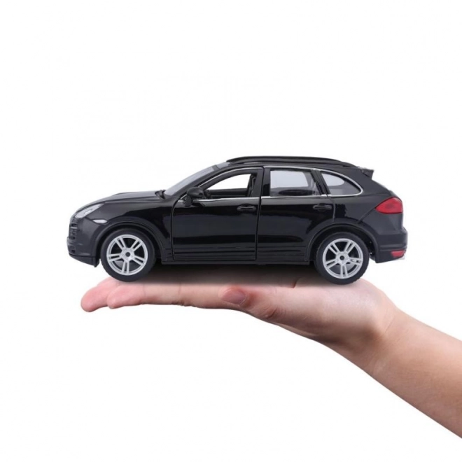 Metalni model Porsche Cayenne Turbo crni 1/24