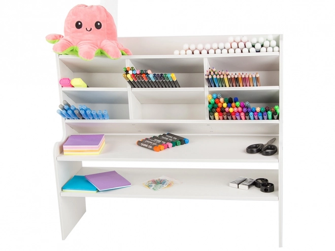 Stolni organizator s policama