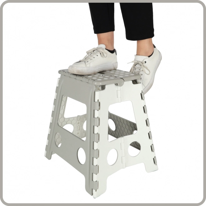 Sklopiva protuklizna stolica 39 cm svijetlosiva