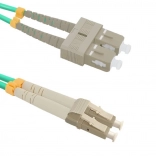 Optički patchcord LC/UPC-SC/UPC multimodni OM4 1 m