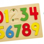Drvena umetaljka s brojevima 0–9