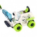 Set svemirskog auta na inercijski pogon s astronautom i satelitom